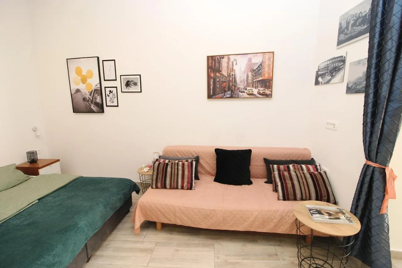 Giardini Center Apartment Pula Chorwacja